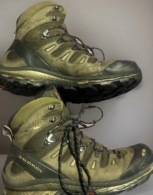 Mens- Salomon Quest 4D GTX  Lace Up Hiking Boots Size 12.5 US / Olive Green