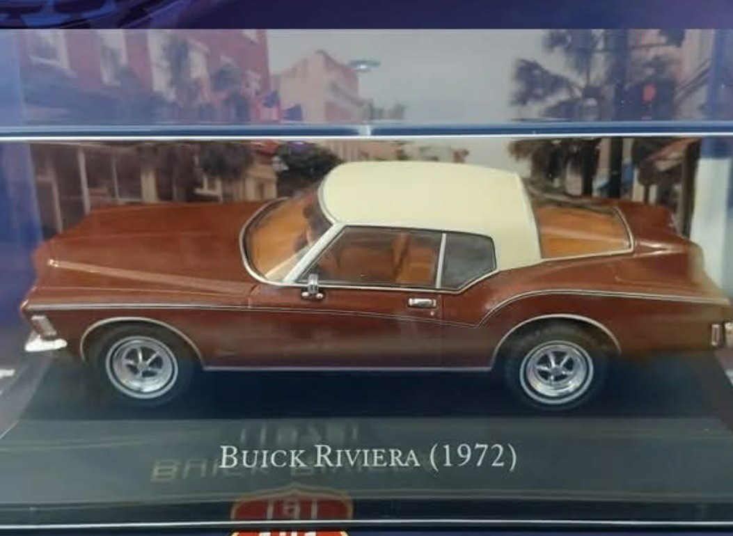Buick Riviera 1972 1/43 New in box diecast model american