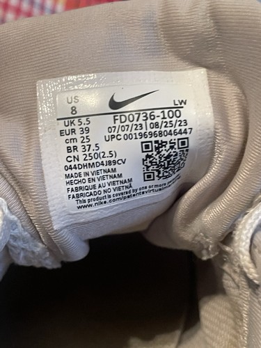 Nike V2K Run Summit Damengröße 8 weiß gepolstert FD0736-100 Laufschuhe Sneaker - Bild 11 von 15