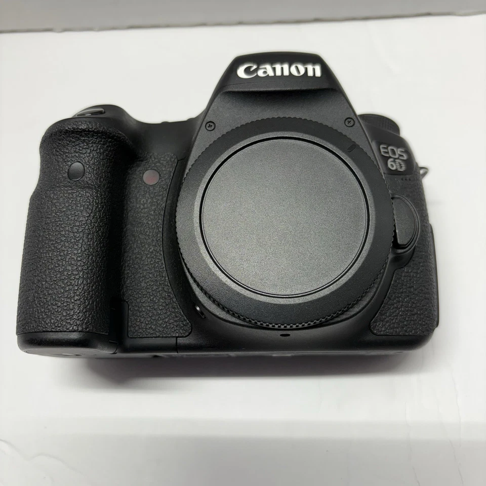 Canon EOS 6D Digital SLR W/ Lens, Battery, And Charger Parts Only - Image 2 of 4