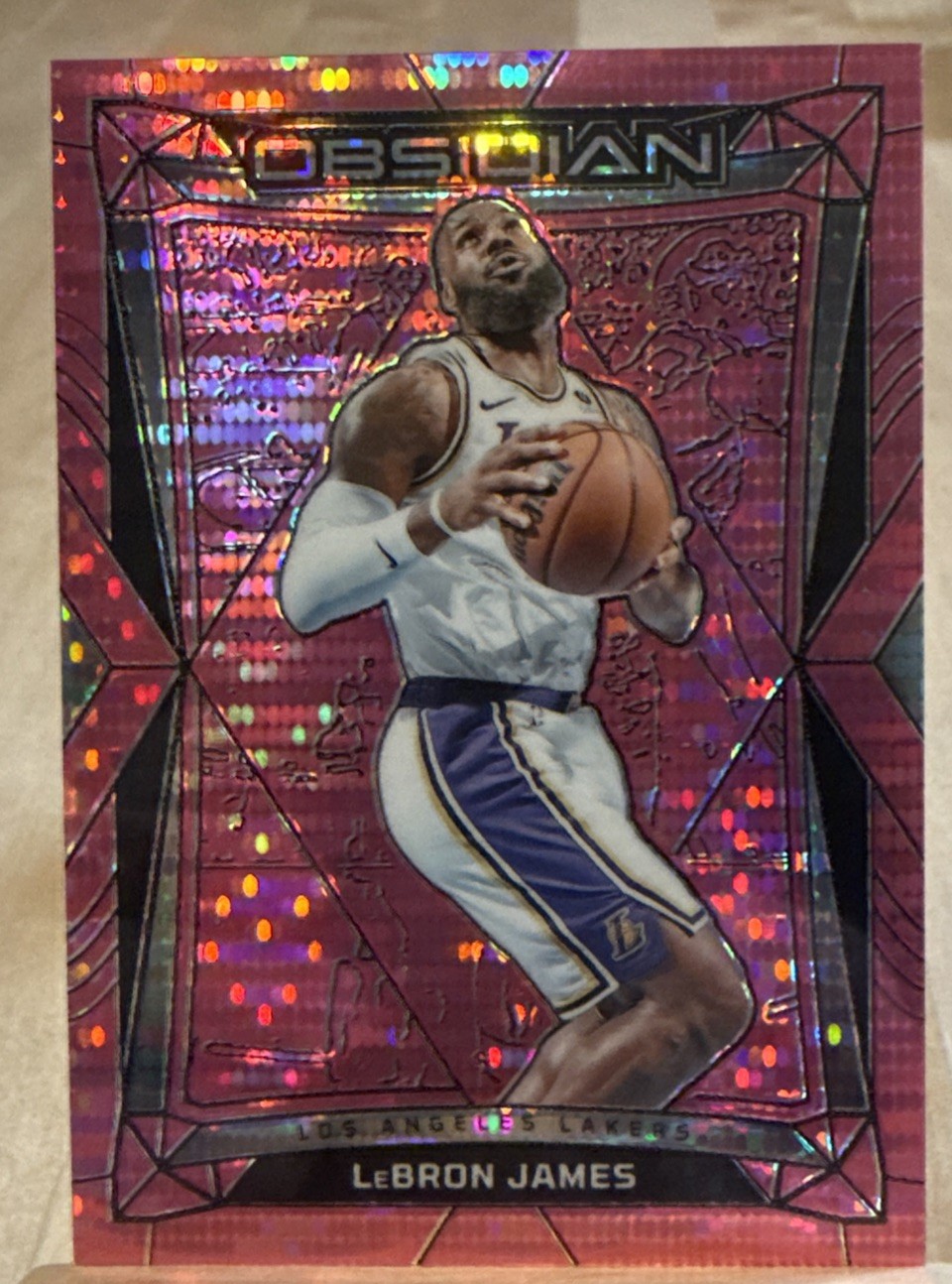 2023-24 Panini Obsidian ElectricEtch Pink Pulsar short print LeBron James #15