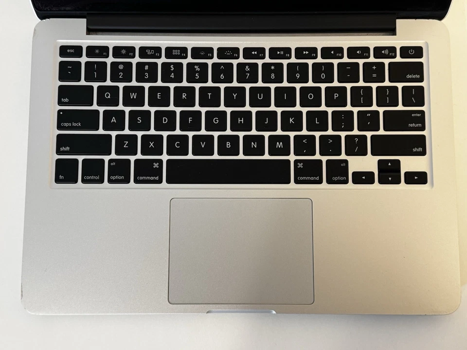 Apple MacBook Pro A1425 (Retina 13-inch, 2013) Untested - Image 4 of 4