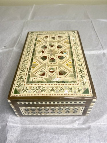 Vintage Ägyptische Intarsien Perlmutt Holz Schmuck Schmuckschatulle - Bild 1 von 12