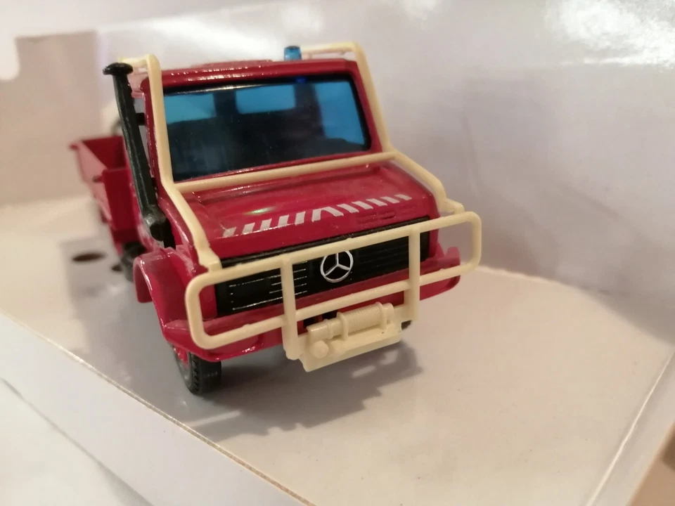 verem solido camion de pompier unimog/grue ref 129  - Photo 2/4