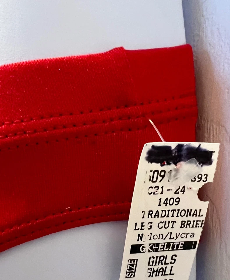 GK NIÑO PEQUEÑO ROJO NAILON/SPANDEX GIMNASTA BAILE ALEGRÍA CORTE PIERNA CALZONCILLO Talla CS ¡NUEVO CON ETIQUETAS! Foto 2 de 4