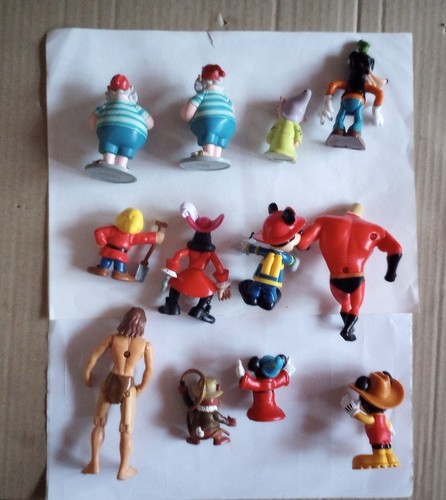 Disney PVC i zestaw figurek Myszka Miki Goofy Tarzan Kapitan Hak Fantazja Krasnolud - Zdjęcie 13 z 17