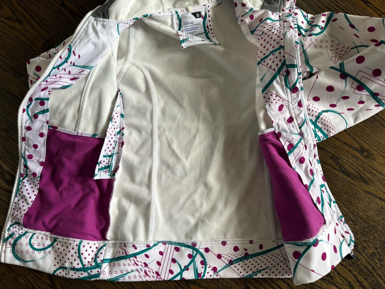 Empyre 10K Softshell Jacket Snowboarding Ski Hood… - image 6