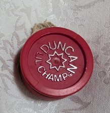 Vintage Duncan Lil' Champ Yo Yo Red Case