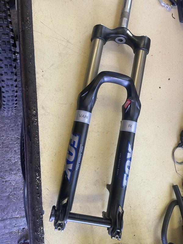 Fox 36 Van R 26” Forks Rare coil spring retro heavy duty dirt jump. 160mm