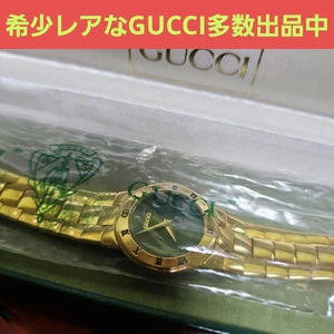 Gucci Vintage 3300. Montres en or L ( ) du Japon