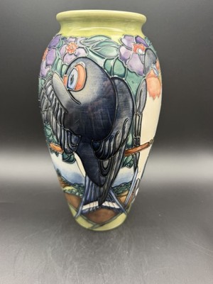 Moorcroft Rachel Bishop Swallows Vase Ltd Ed 419/500 10.25  England