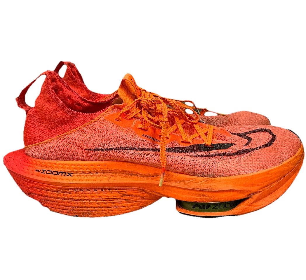 Preços baixos em Nike Air Zoom Alphafly Next% 2 Low Total Orange