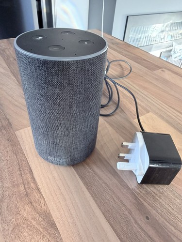 Amazon Echo 2. Gen Alexa Smart Lautsprecher Anthrazit Febric