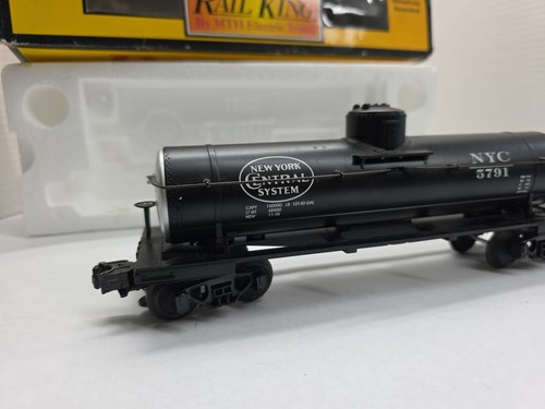 As Is MTH RailKing 30-7310 O Gauge Semi-Scale New York Central Tank Car - Picture 10 of 14