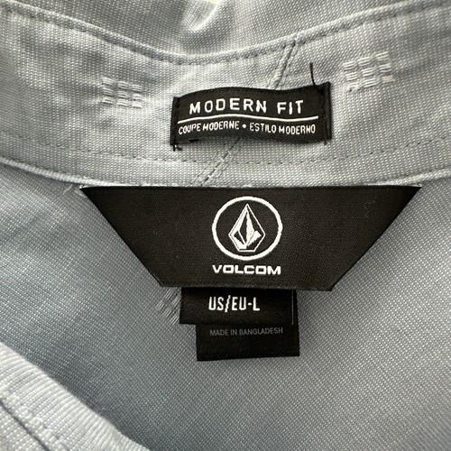 Volcom Shirt Men's Large Short Sleeve Button Up Blue 1 Pocket Casual - Picture 2 of 3
