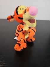 DISNEY TIGGER BEANIE BABY Walt Disney Company 8.5" PLUSH STUFFED ANIMAL, ORANGE