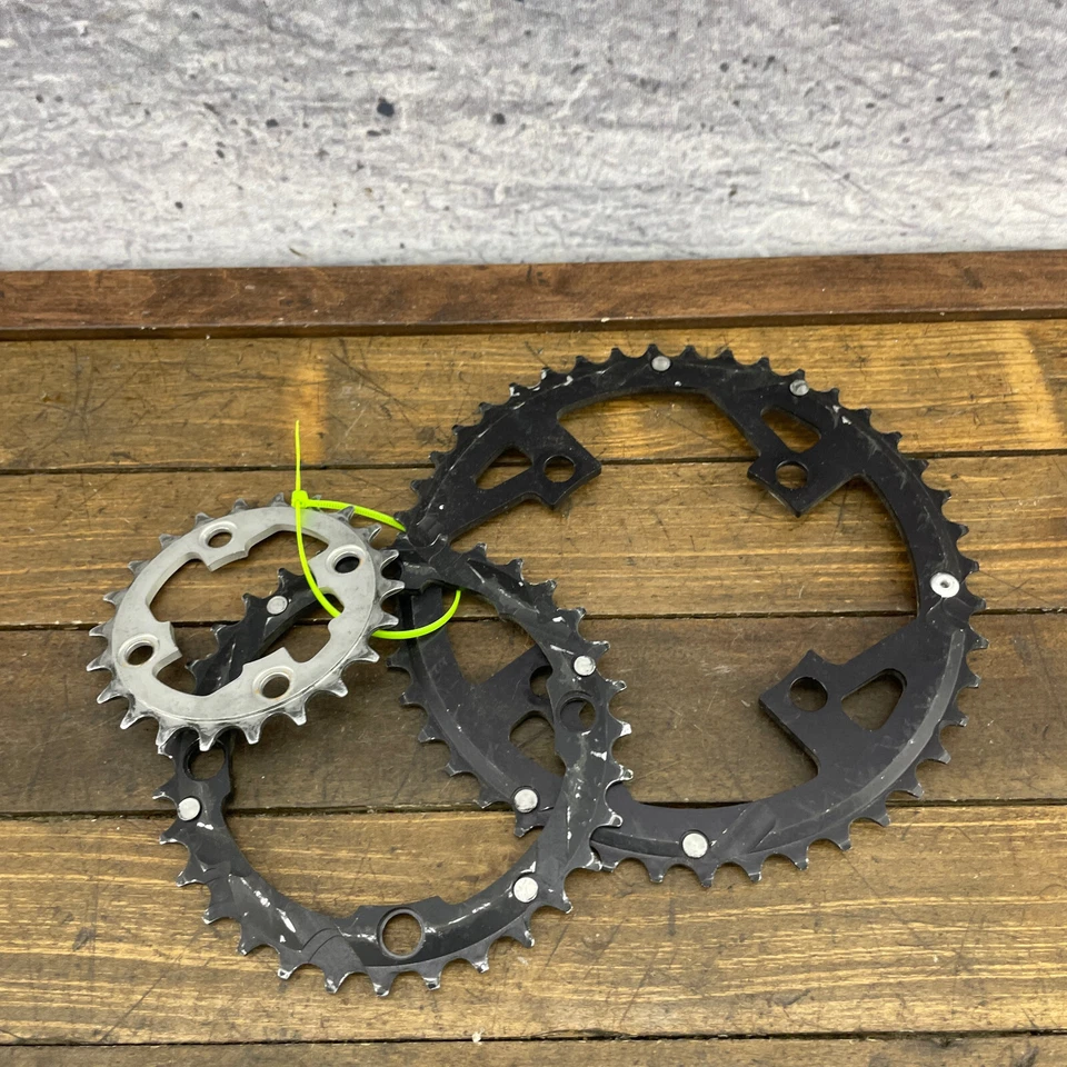 Juego de platos turbina Race Face 44t 9s 104 BCD triple 4 brazos 9 velocidades años 90 MTB Foto 3 de 4