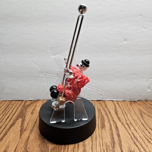 Vintage Swinging Clown Schaukel Schreibtisch Spielzeug Balance Perpetual Motion Zirkus - Bild 3 von 13