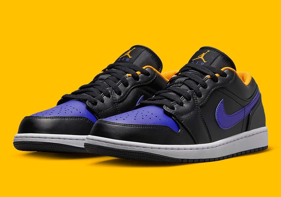 NIKE Air Jordan 1 ブラック/ブルー Nike Air Jordan 1 Mid GS Black/Racer Blue 554725-084 Size 5Y