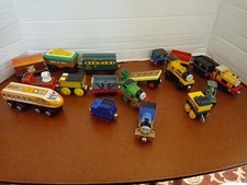 Vintage  New Thomas The Train  Friends Lot Of Engines  Boxcars Die-Cast