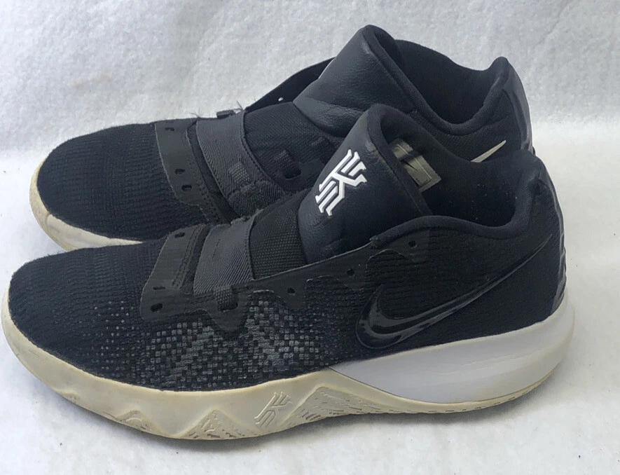 Kyrie irving shoes clearance black and white