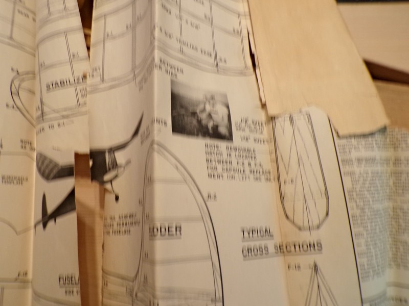 Vintage BERKELEY 1947 FF POWERHOUSE "33" Model Airplane Kit in JASCO Kit Box