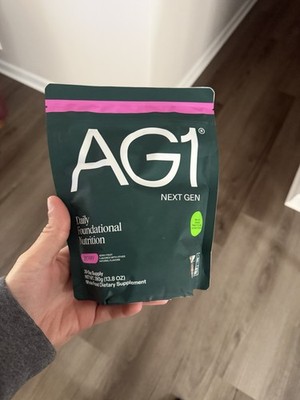 AG1 Athletic Greens Supplement