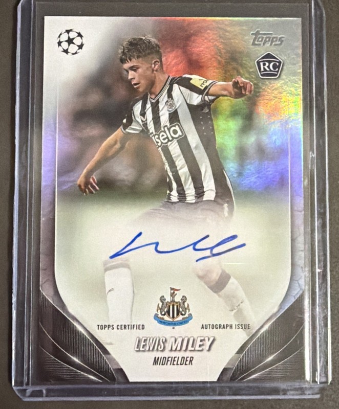 Lewis Miley 2023 Topps Chrome UEFA #CA-ML Rookie RC Auto B2