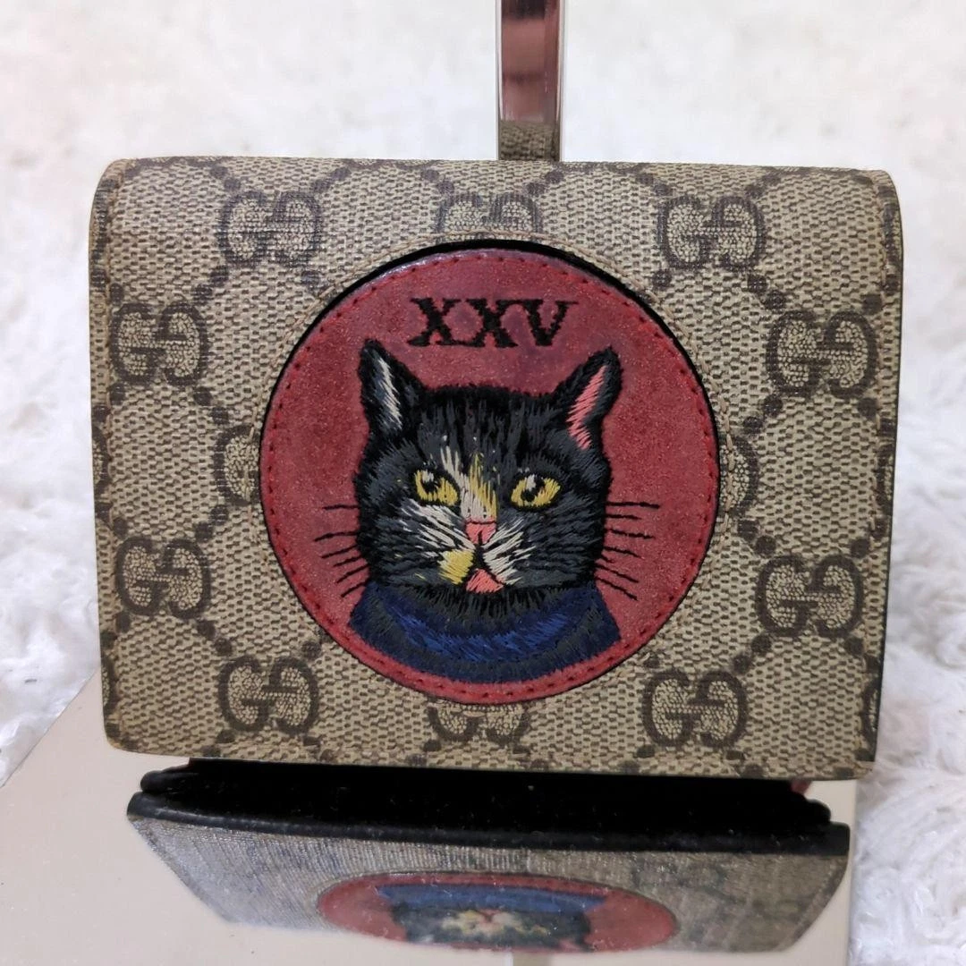Portefeuille pliable Gucci Mystic Cat Gg Supreme Mini m1_0426
