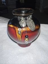 Kabria Ceramic Rustic Burgundy Brown Gold Drip Glaze Table Bud Vase 4" W/ Charms