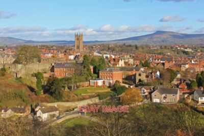 FOTO WHITCLIFFE GEMEINSAME ANSICHT VON WHITCLIFFE COMMON IN RICHTUNG LUDLOW. 2013