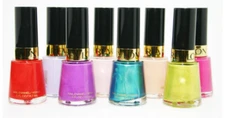 BUY 2 GET 1 FREE (Add 3 To Cart) Revlon Nail Polish Enamel (CHOOSE YOUR COLORS)