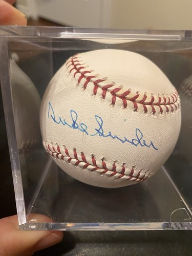 Duke Snider HOF Autographed Baseball PSA 9.5. 2nd Snider Ball Included. - Picture 6 of 11