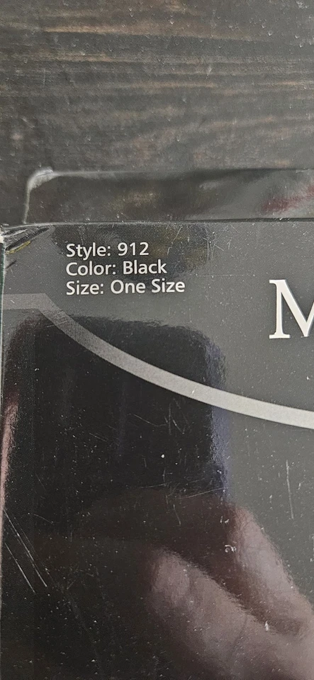 Pantimedias con tirantes de encaje nuevas en caja estilo 912 por Music Legs talla única Foto 3 de 4