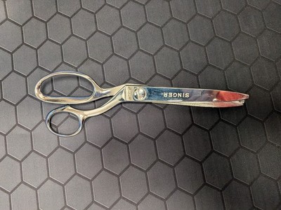 Vintage 7-1/2'' SINGER Pinking Shears Brazil C807, Used, Free Shipping.