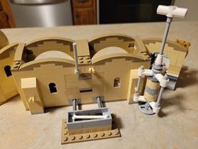 LEGO Star Wars Mos Eisley Cantina (4501) 2004 Episode 4 100% Complete w/ manuals