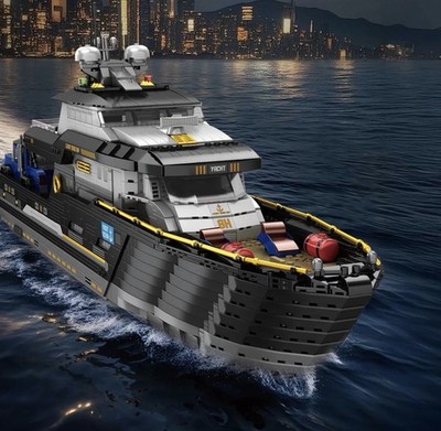 The Ultimate Super Yacht with 4420 pcs