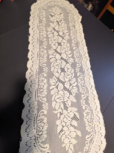 Vintage Lace Table Runner Dresser Scarf Roses Floral Cream Ivory 45x13 - Bild 3 von 5