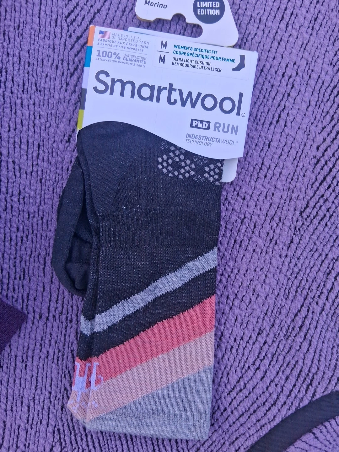 Smartwool run running socks women running Medium Med M merino wool Pink Pattern