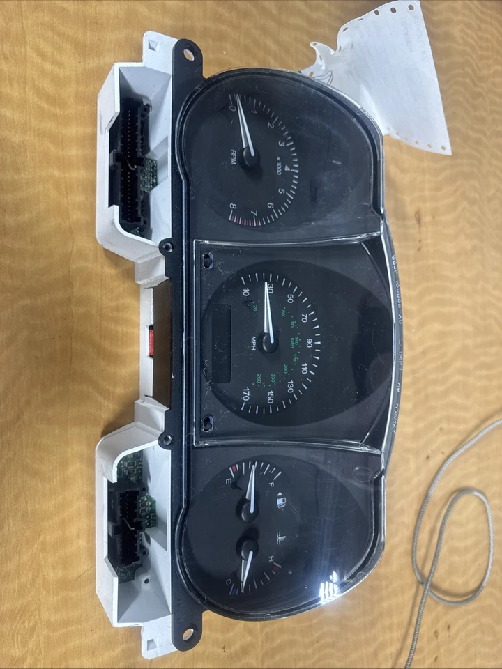 1998 Jaguar XJ8 Cluster. 03/98. OEM - Image 2 of 4