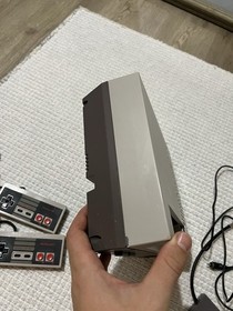 Nintendo NES Console System w/ 2 Controllers & Cables &ndash; Untested &ndash; Original