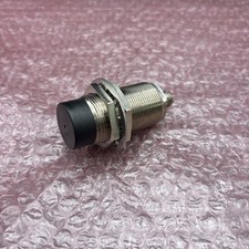 Allen-Bradley 872C-N20NP30-D4 Proximity Sensor 10-30VDC 200mA 20mm *NEW*