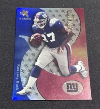 Fleer 2000 E-X Ron Dayne #119 Rookie Giants Football Card Serial #1500. rookie card picture
