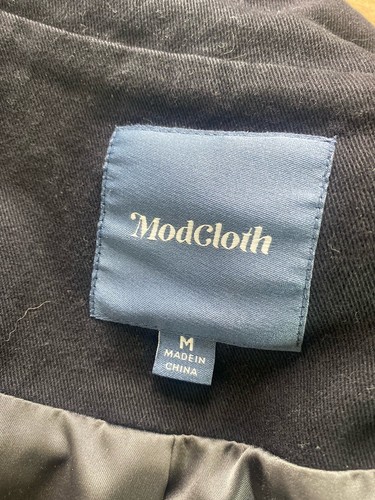 ModCloth Size Medium Black Escape Into Nature Full Zip Utility Jacket - Picture 8 of 9