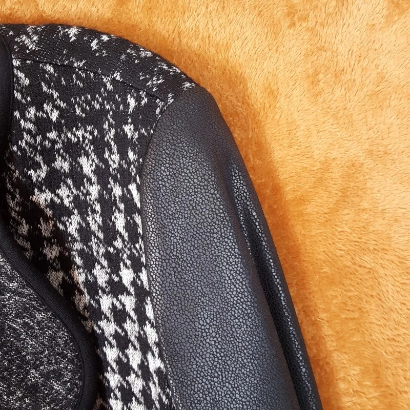 Chaqueta KAREN KANE Mujer Mediana Negra Pata de Gallo Moto Tejida Cremallera Texturizada Foto 4 de 4