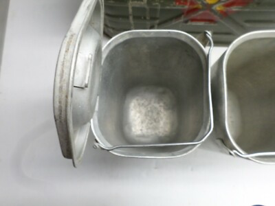 Vintage 1959 U.S. ARMY MERMITE METAL FIELD MESS BOX w/ (3) SERVING