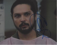 ACTOR AUGUSTO AGUILERA SIGNED AUTHENTIC 'THE PREDATOR' 8X10 PHOTO B w/COA PROOF