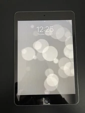 Apple iPad mini 4 128GB, Wi-Fi, 7.9in - Space Gray (CA)