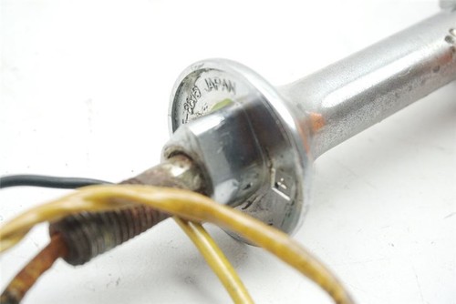Kawasaki Kz 750 B Front Right Turn Signal - Picture 3 of 7