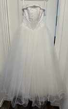 NWT David’s Brida Princess Ball Gown Beaded Wedding Quinceañera D6 NT8017